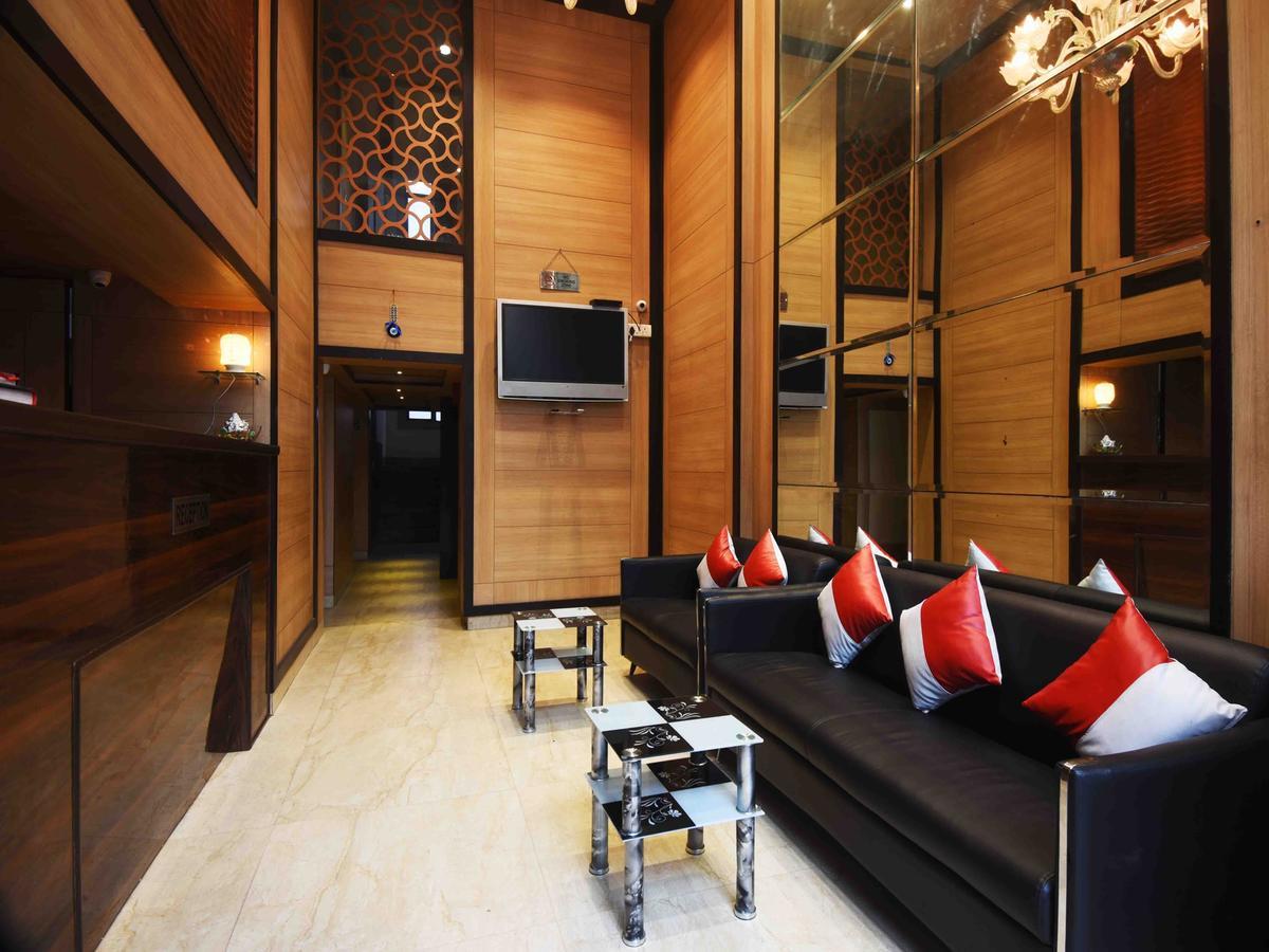 Hotel Royal Grand - Opposite Axis Bank East Patel Nagar New Delhi Extérieur photo